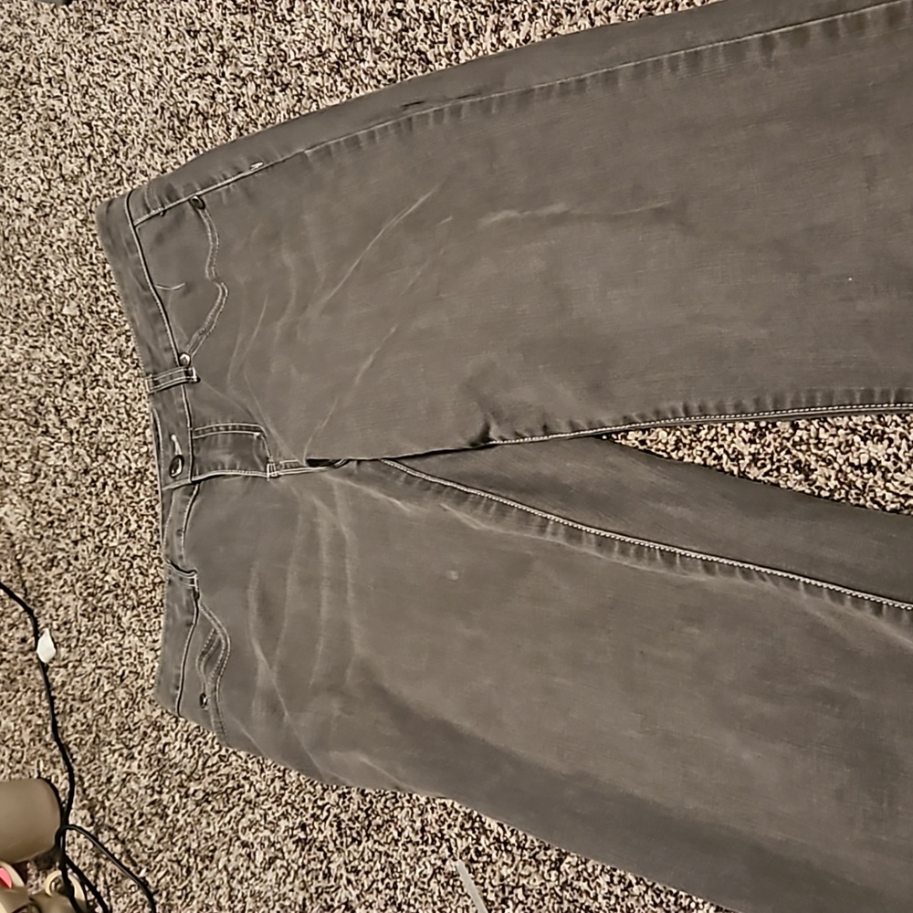 Tru Luxe Jeans. 33 around the waste. I didn't have a size tag. Black jeans